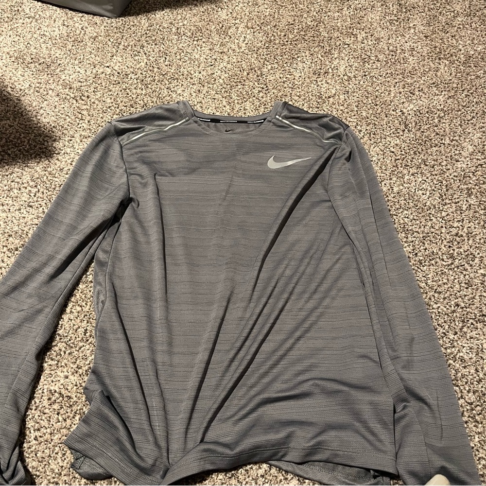 Nike long sleeve